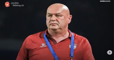 Bojan Hodak Sering Beri Jawaban Tak Terduga Soal Transfer Persib, Julukan “Aki-aki Gede Wadul” Muncul di Publik