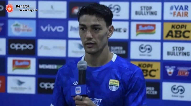 Federico Barba Persik Kediri